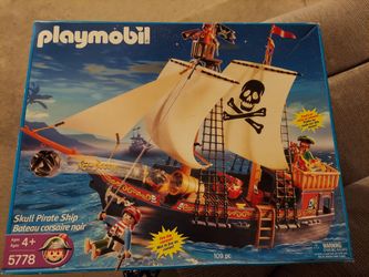 Playmobil Buccaneer Skull Pirate Blue Ship Boat Set 5778