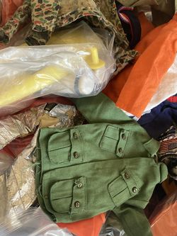 Huge vintage collection lot GI Joe clothes uniforms accessories toys 1960s 70s & aftermarket Good Junk 1/6 scale
