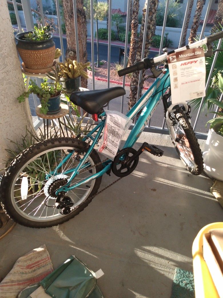 Huffy highland mountain bike 20 cheap