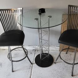 4ft Glass Table With 2 Chsirs