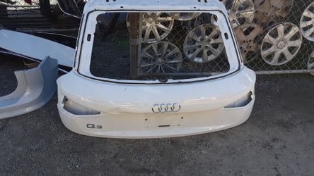 2015 AUDI Q3 LIFT GATE