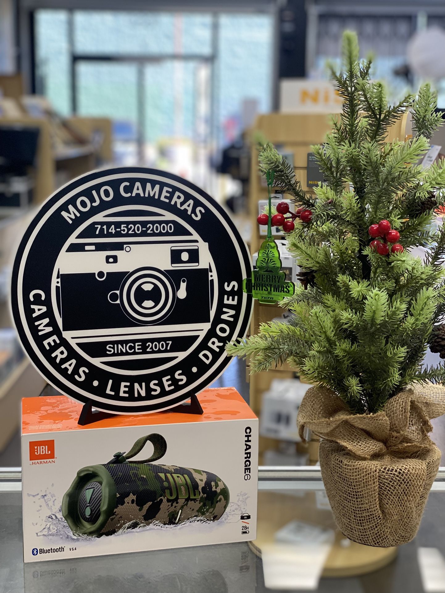 JBL Charge 6 Portable Speaker