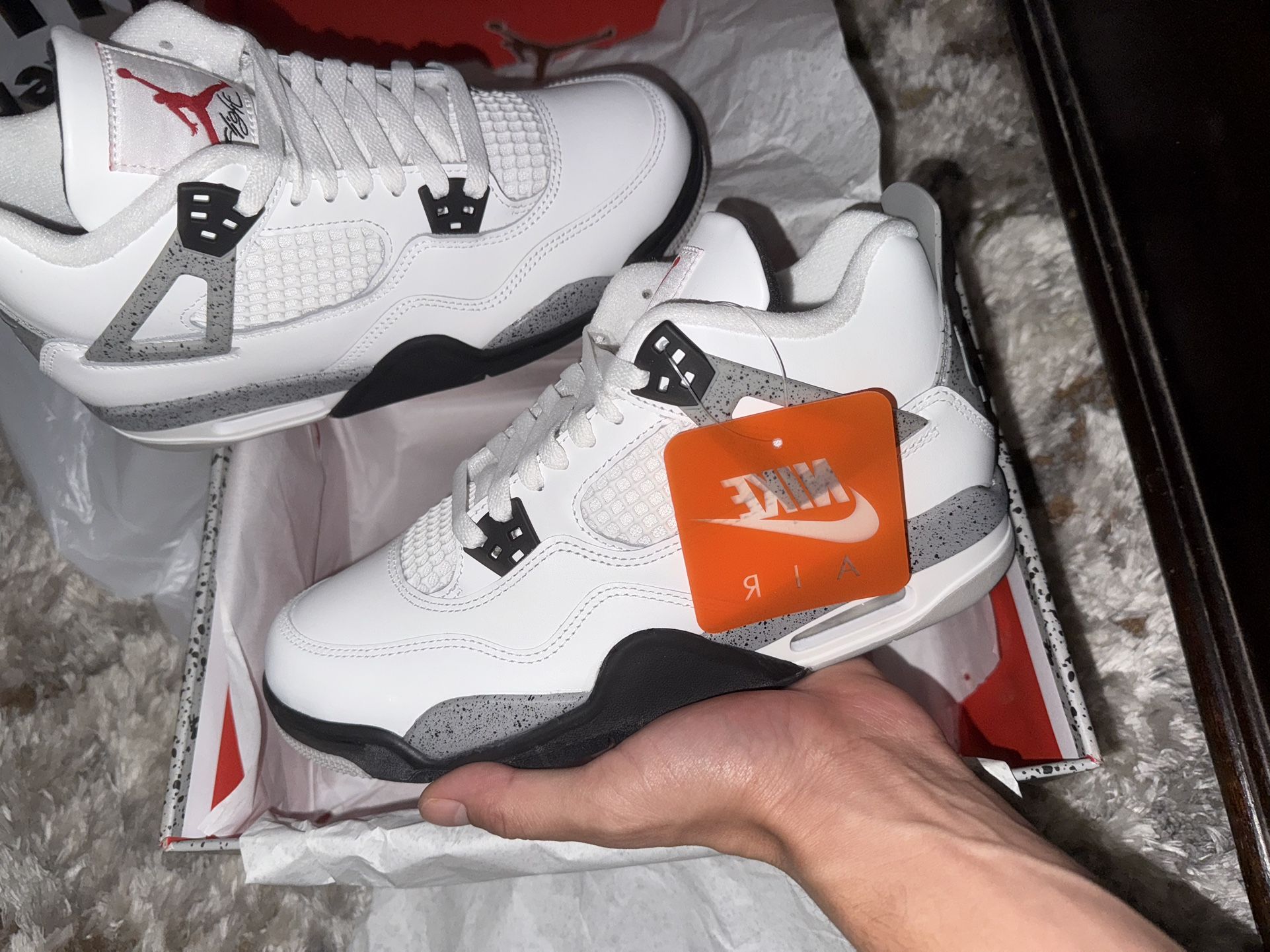 Jordan 4 White Cement