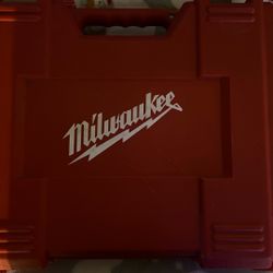 Milwaukee 0512-12 14.4V T-Handle Driver/Drill Kit