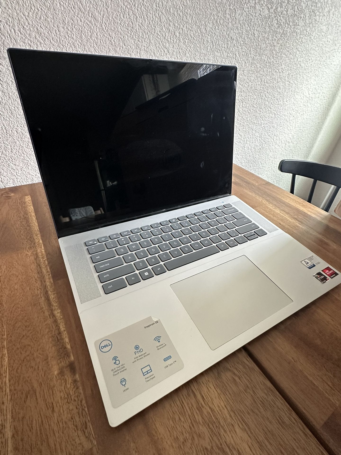 Dell Inspiron 16 (5625)