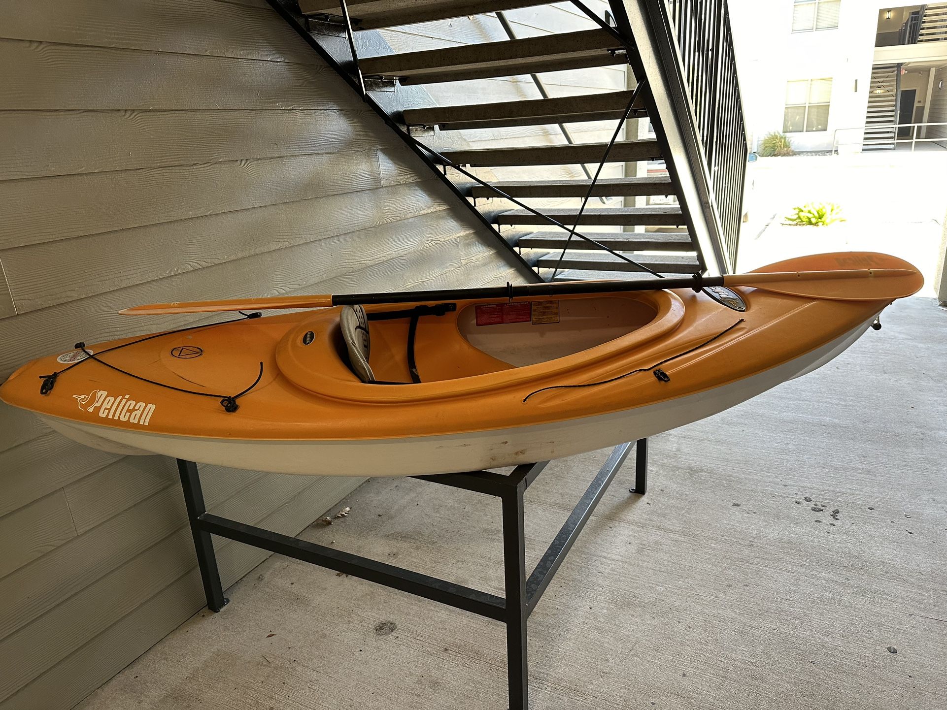 Pelican kayak 7’
