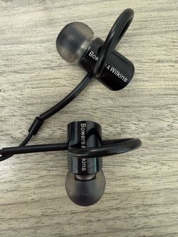 Bowers and Wilkins C5 Series 2