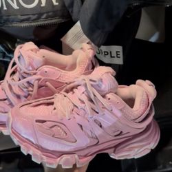 balenciaga pink size 5 women