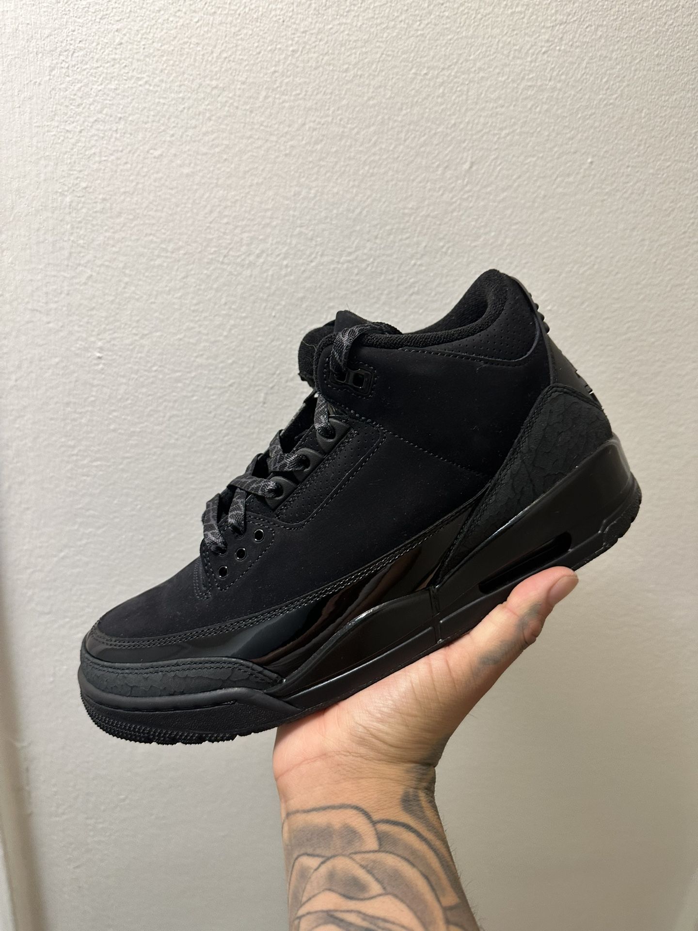 Jordan 3 Retro Black Cat 2025 (size 7.5-11) (size 4-7) (size 1C-12C)