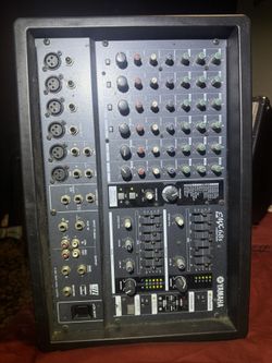 Yamaha EMX68S powered mixer
