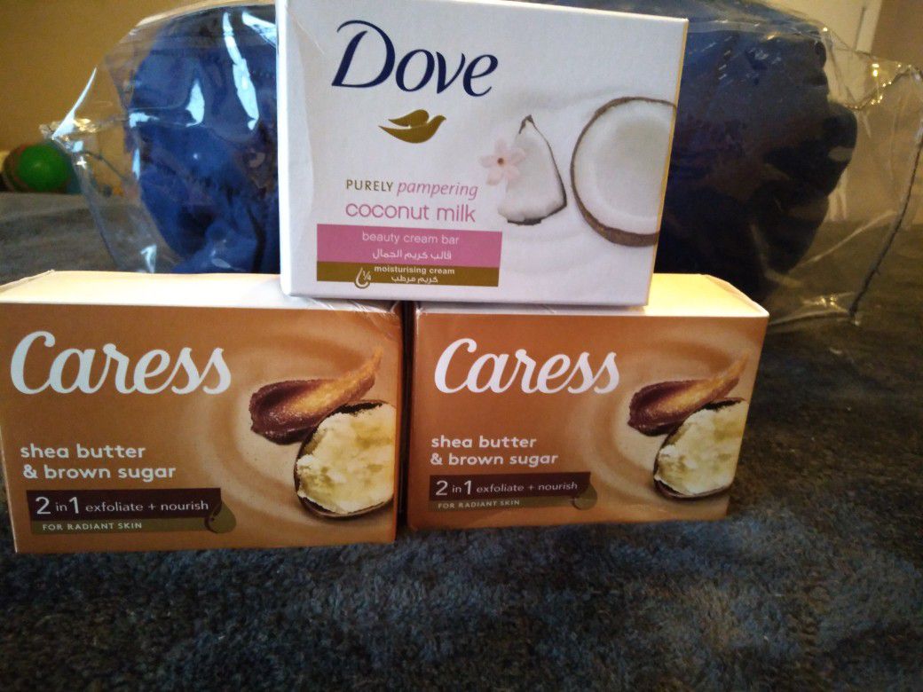 Caress/Dove Soap