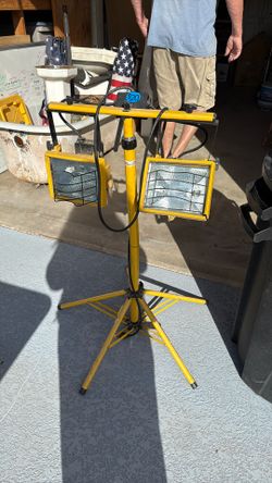 Work Light Stand