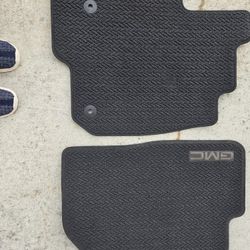 GMC Carpet Floor Mats