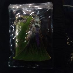 Mystic Profiles Le65