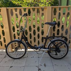 Schwinn Loop Folding Bike - 450$ value