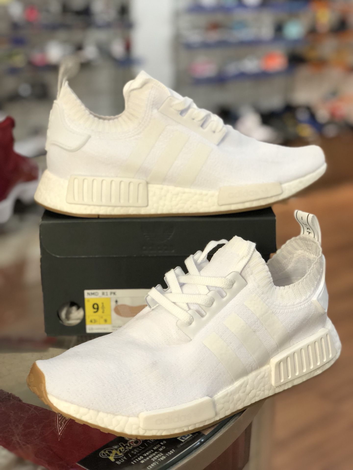 White gum pack Nmd R1 size 9.5
