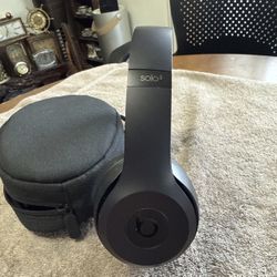 Beats by Dr. Dre Solo3 On Ear Wireless Headphones - Black