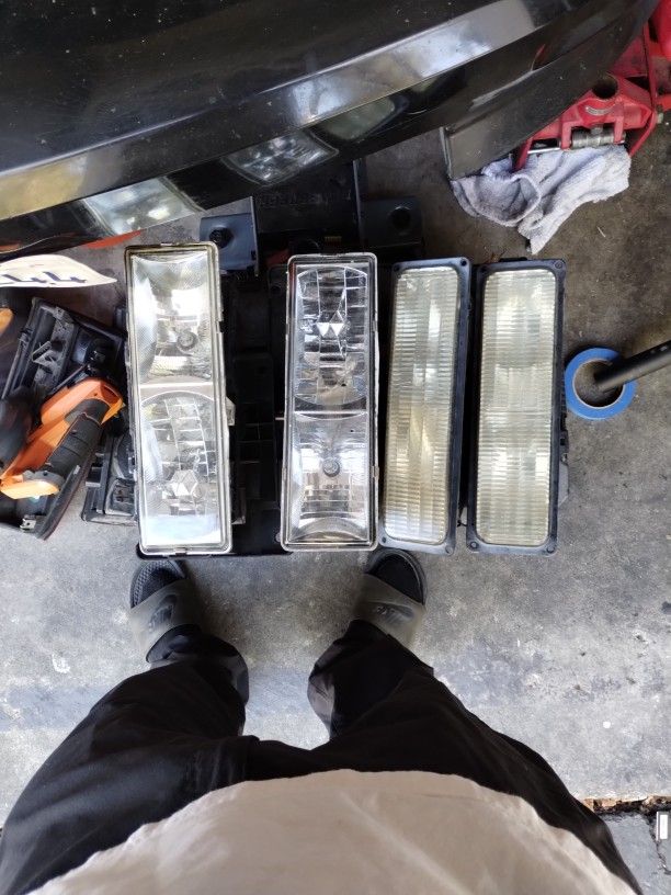 1995-97 Chevy Headlights Silverado Or Suburban