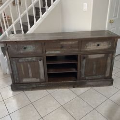 Farm House Tv Stand 