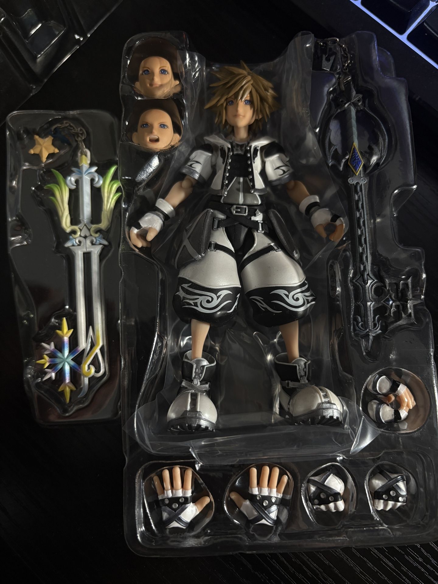 S.H. Figuarts Kingdom Hearts 3 Sora (Final Form)