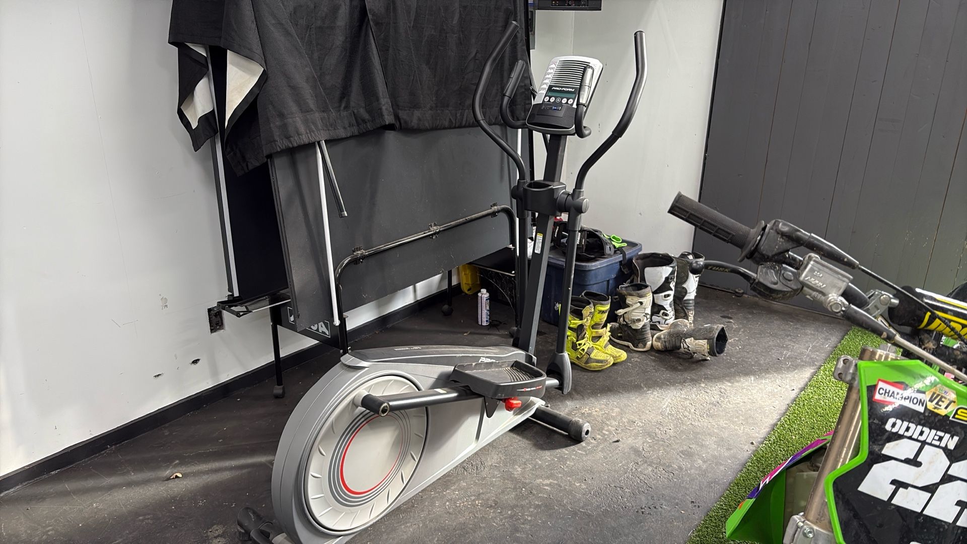 Pro Form Elliptical 