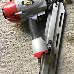 Central Pneumatic Framing Nailer In Great Condition...