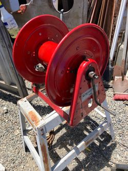 Reel craft hose reel30000