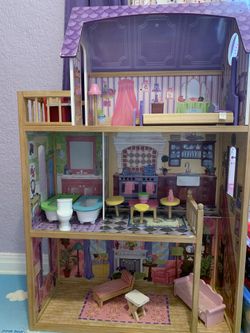 Doll House (Firm)