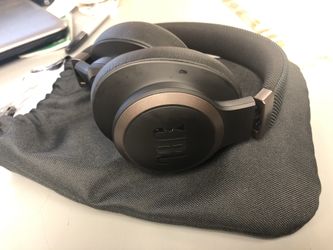 Headphones, Electronics JBL Cords In Bag New no Box .. negotiable