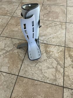 Large Walking Boot 