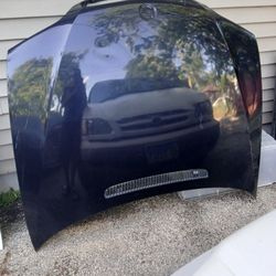 2000 BMW   2 Fender Hood 