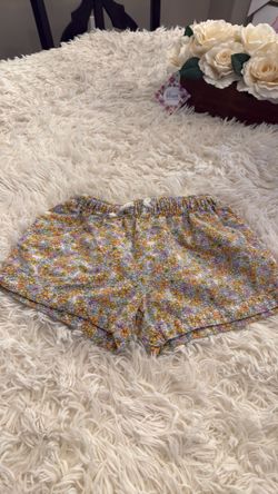 Girls clothes