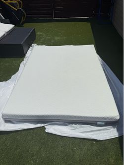 Novilla Queen size memory foam mattress