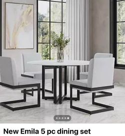 Dining Set