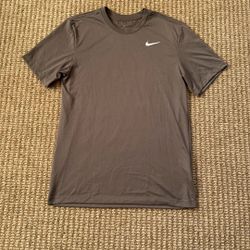 Nike Tee Dri Fit. Size Small 