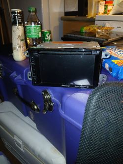 Pioneer Bluetooth stereo screen