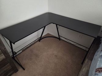 L shaped corner desk