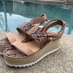 Snake Skin Animal Print Platform Wedges 