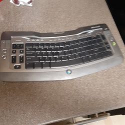 Wireless Gaming Keyboard 