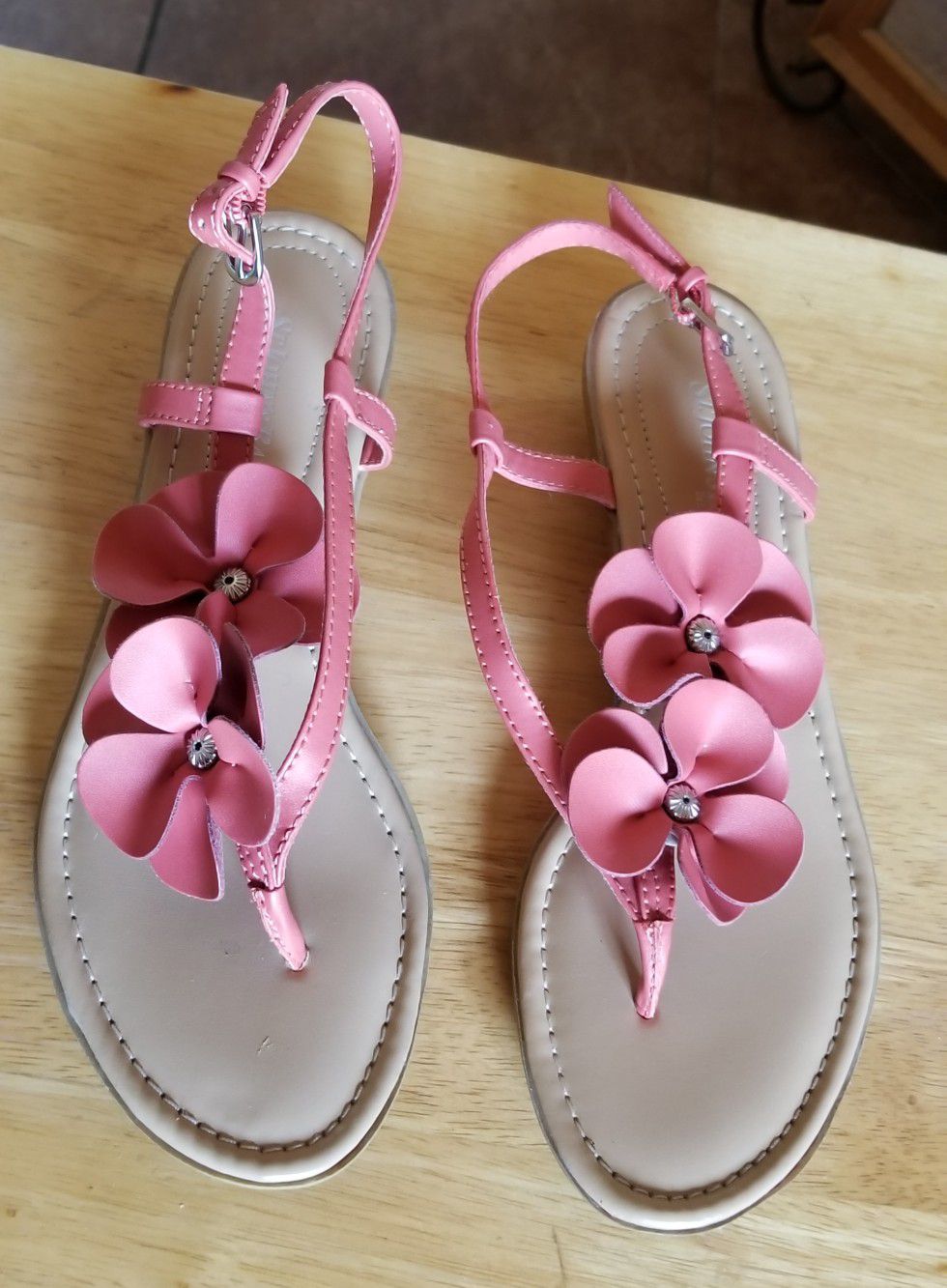 ST JOHNS BAY Pink Women's Sandals.
