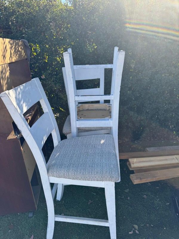 3 Counter Height Bar Stools
