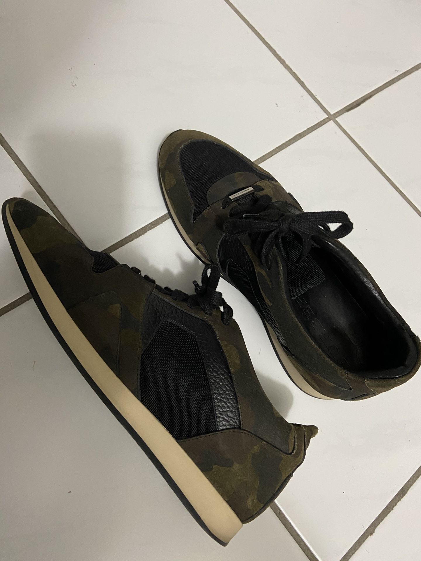 Burberry,used,size 8