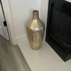 Gold vase