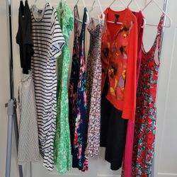 Womens Dresses Size S/M