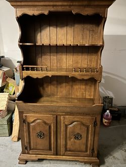 Hutch Cabinet