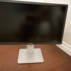 Monitor dell 24 P2415Q