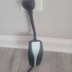 Tesla Mobile Charger