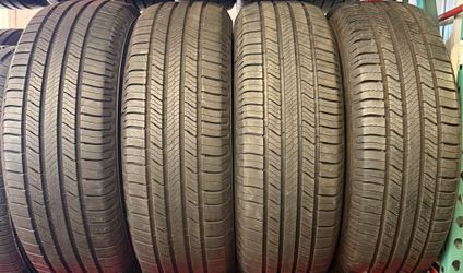 235 65 18 Michelin 4824