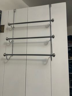 Door towel holder