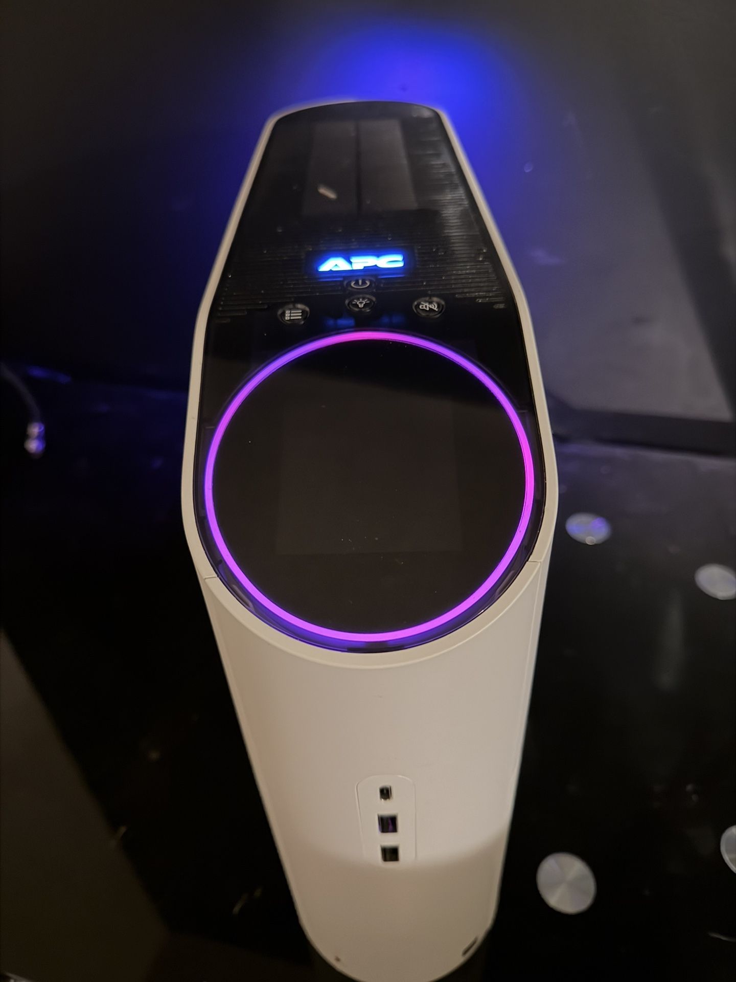 APC Back-UPS Pro Gaming 1500VA (BGM1500) – RGB UPS – Excellent Condition